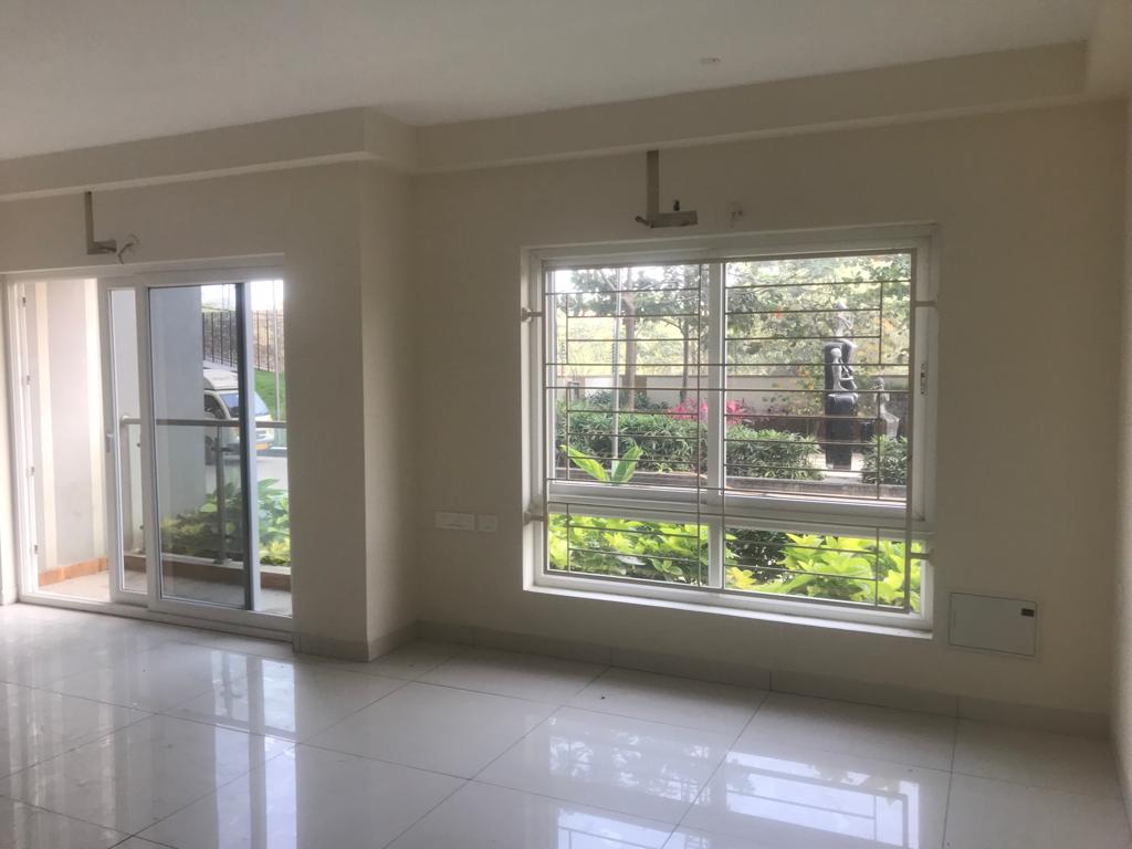 2 BHK Flat For sale in S 